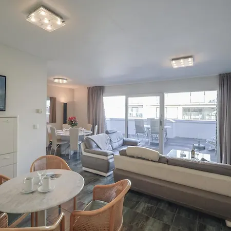 Penthouse On Belgian Coast With Sea Views *
